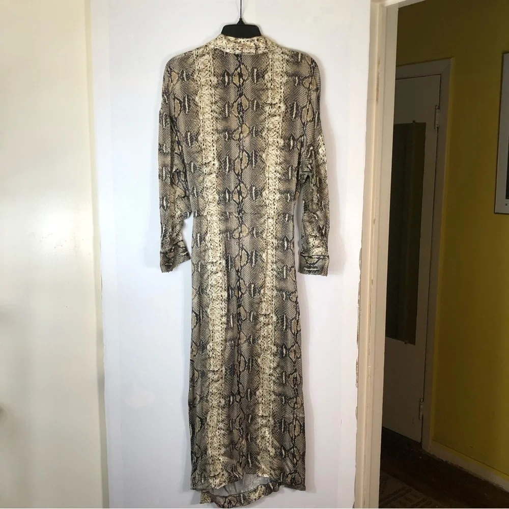 ZARA FLOWING V-NECK SNAKESKIN PRINT LONG SHIRT DRESS | Size Small - Picture 14 of 16